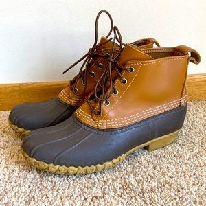 LL Bean Women’s Unlined 6” Classic Bean Boots Winter Snow Outdoor Boots. 9 M